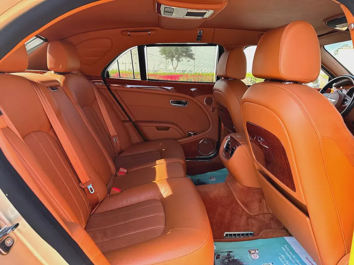 Bentley Mulsanne Special Edition 2011 - GCC Specs - Pristine Condition-18-18