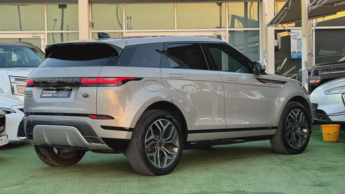 Evoque RDynamic model 2020 gcc original paint آيفوك ار ديناميك موديل ٢٠٢٠ خليجية صبغ وكالة-4-4