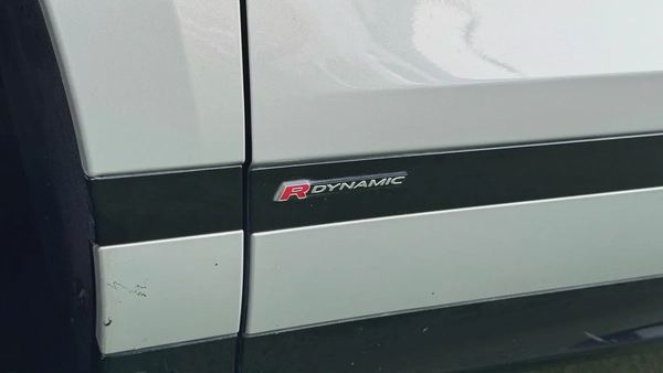 Evoque RDynamic model 2020 gcc original paint آيفوك ار ديناميك موديل ٢٠٢٠ خليجية صبغ وكالة