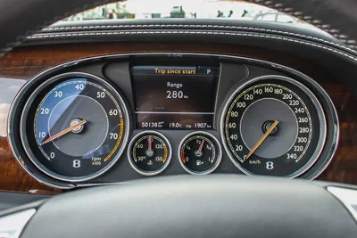 2014 - BENTLEY FLYING SPUR - SUPER CLEAN - ONLY 50,000 KM-8
