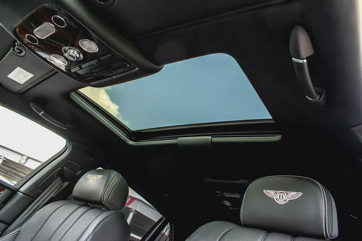 2014 - BENTLEY FLYING SPUR - SUPER CLEAN - ONLY 50,000 KM-16-16