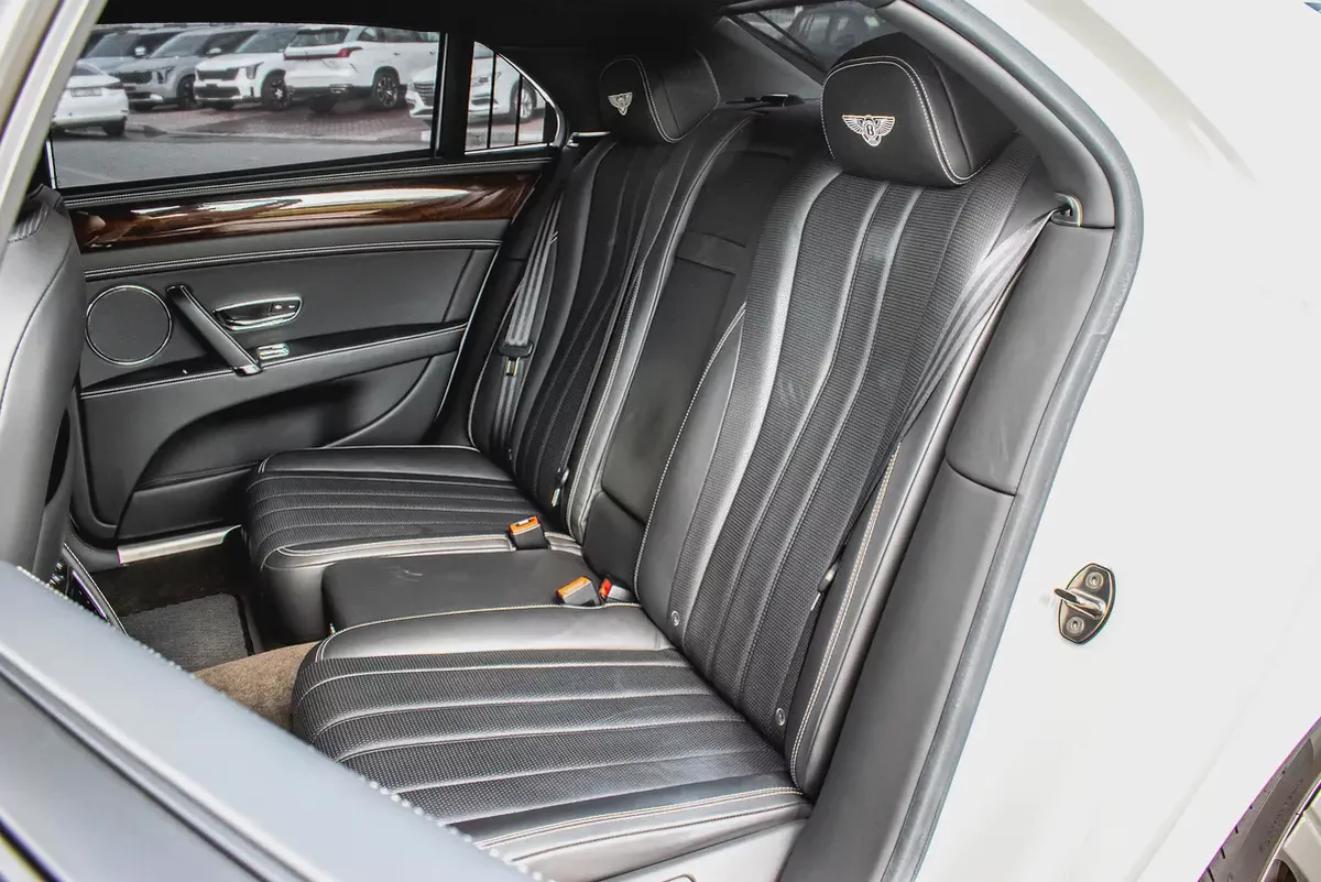 2014 - BENTLEY FLYING SPUR - SUPER CLEAN - ONLY 50,000 KM-18-18