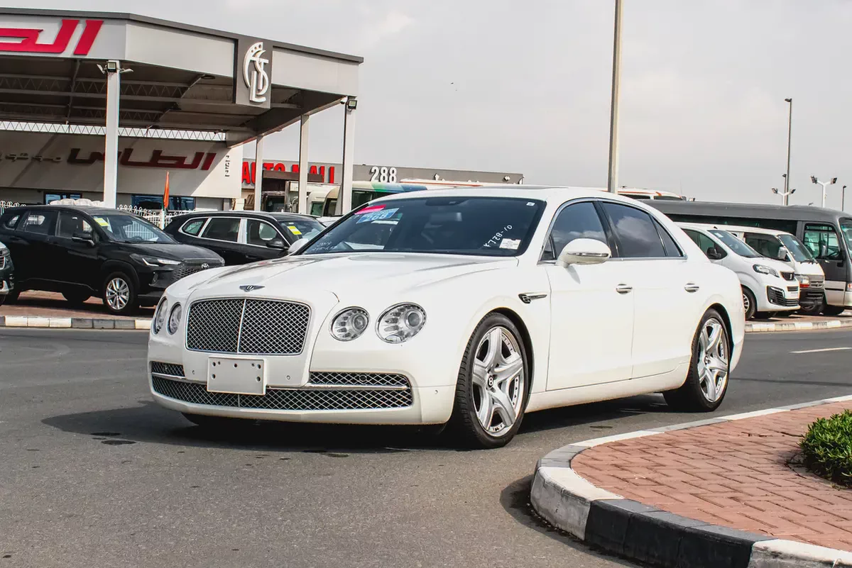 2014 - BENTLEY FLYING SPUR - SUPER CLEAN - ONLY 50,000 KM-1-1
