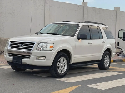 Ford Explorer XLT 2010 - GCC first owner-1