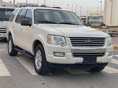 Ford Explorer XLT 2010 - GCC first owner-7