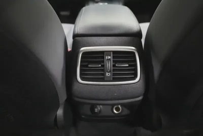 Kia Sorento-13