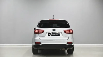 Kia Sorento-16
