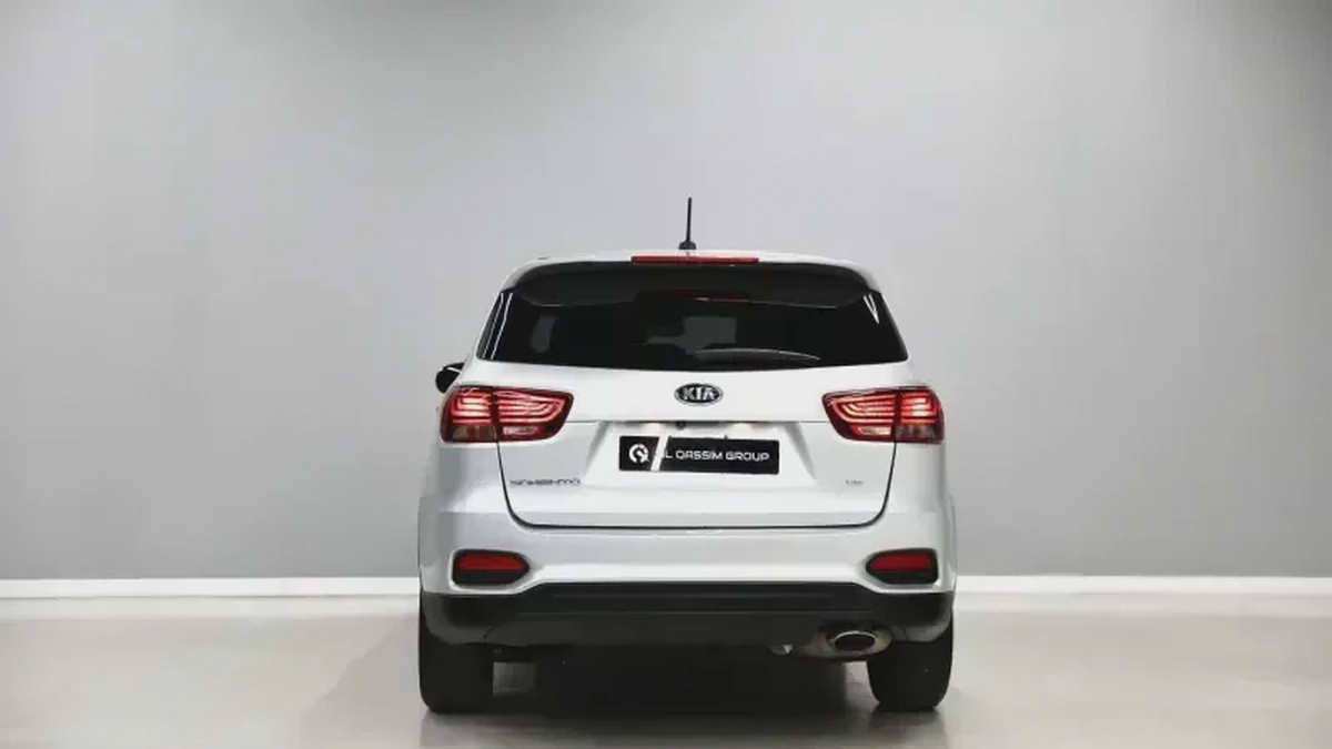 Kia Sorento-16-16