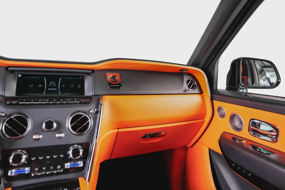Rolls Royce Cullinan-Facelift 2025-VIP Seats-10-10