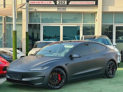 TESLA MODEL 3 PERFORMANCE GCC 2025 Service History (Under Warranty) Original Paint Zero Accidents Fi-0