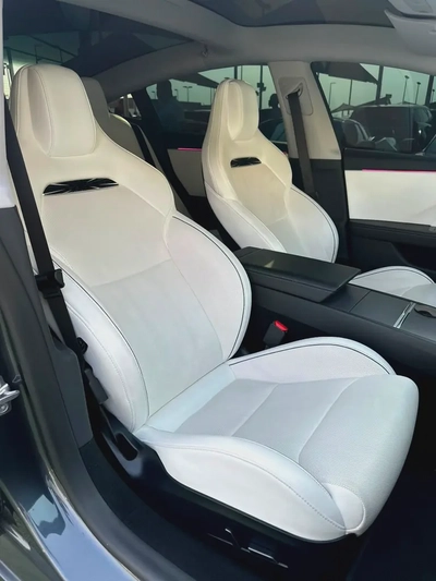 TESLA MODEL 3 PERFORMANCE GCC 2025 Service History (Under Warranty) Original Paint Zero Accidents Fi-9