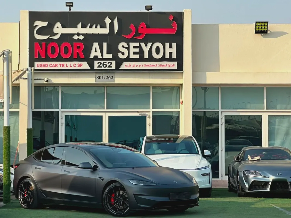 TESLA MODEL 3 PERFORMANCE GCC 2025 Service History (Under Warranty) Original Paint Zero Accidents Fi-2-2
