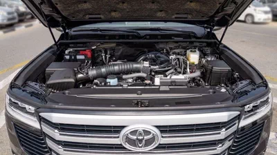 Toyota Land Cruiser VX LC300 VX 4.0P AT MY2025 – GREY-19