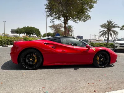 Ferrari 488 GTB HIGH SPEC-1