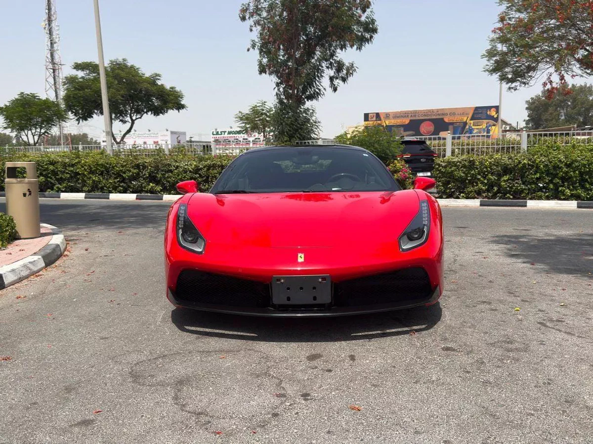 Ferrari 488 GTB HIGH SPEC-3-0