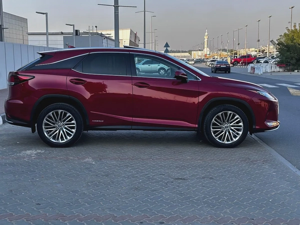 Lexus RX 450h Platinum 2020 - American Specs - Perfect Condition