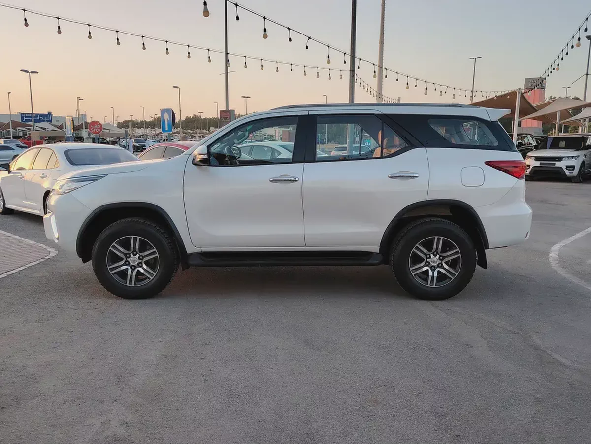 Toyota Fortuner 2017 EXR GCC Specs-5-5