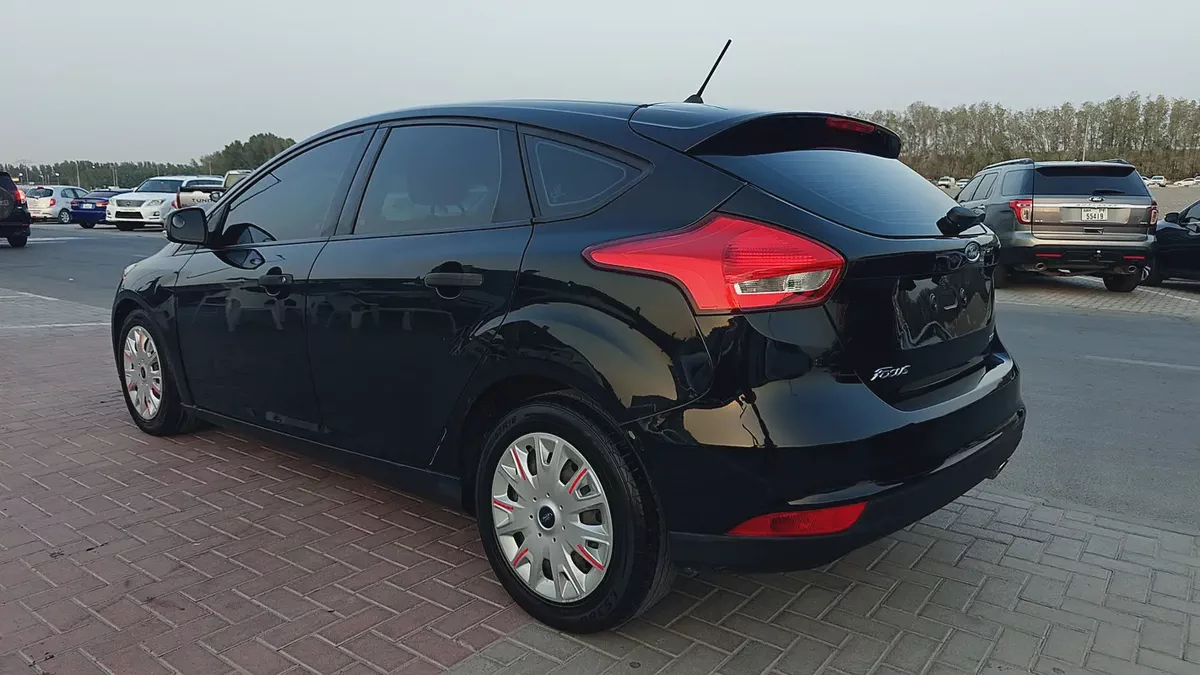 Ford Focus GCC | 1.5L Engine | Model 2018 | Well Maintained | Ready to Drive Drive with confidence-6-6