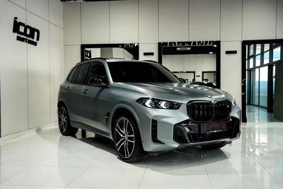 BMW X5 M60i 2025 GCC Specs - Brand New!-3