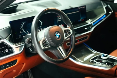 BMW X5 M60i 2025 GCC Specs - Brand New!-8