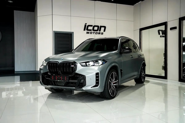 BMW X5 M60i 2025 GCC Specs - Brand New!