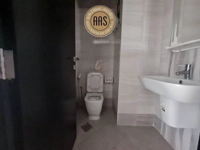 In prime location Chiller free huge 1bhk with all amenities-6