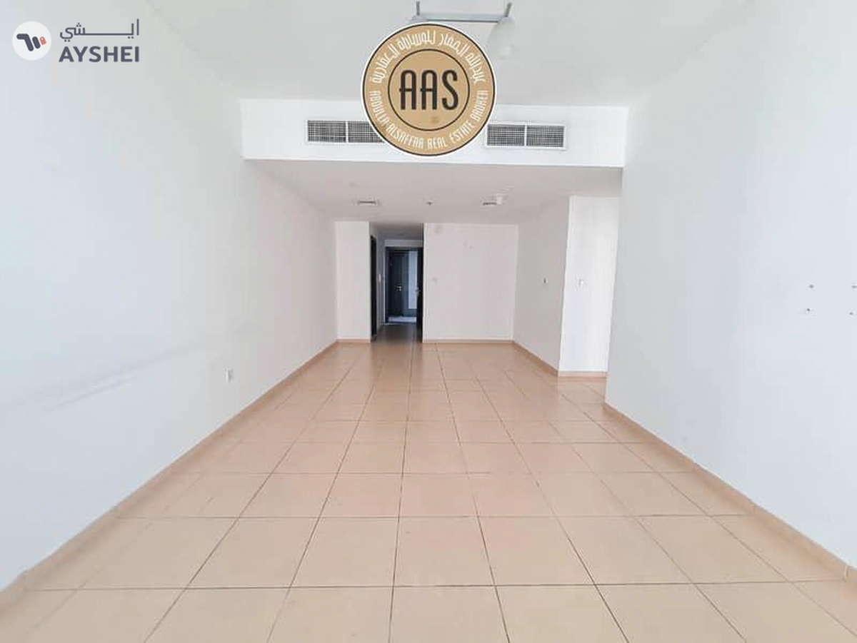 In prime location Chiller free huge 1bhk with all amenities-3-3