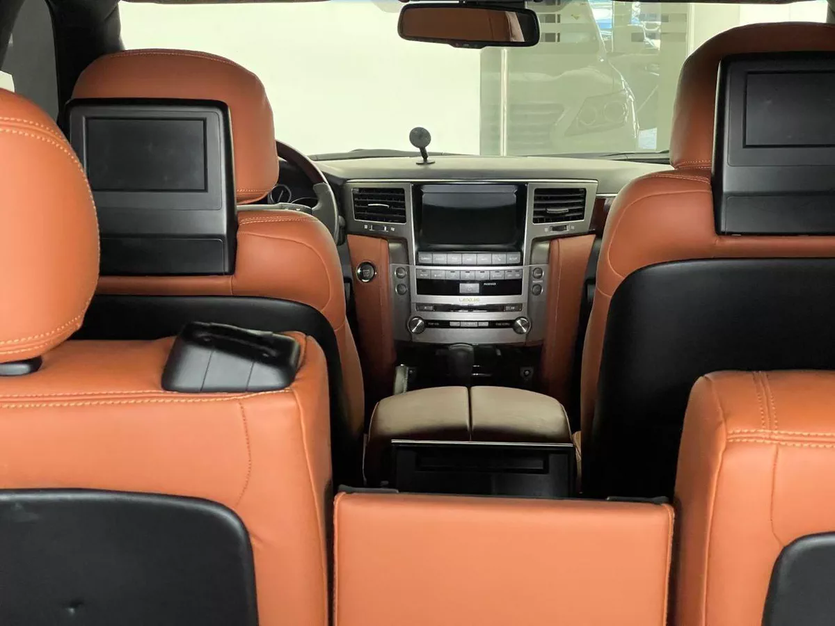 Lexus LX570 PLATINUM Prestige 5.7L-12-0