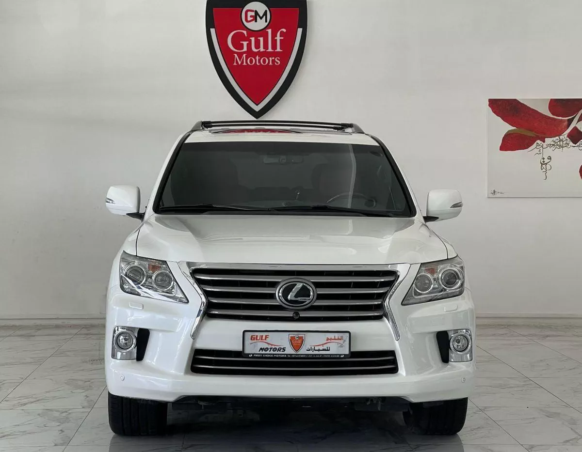 Lexus LX570 PLATINUM Prestige 5.7L-1-0
