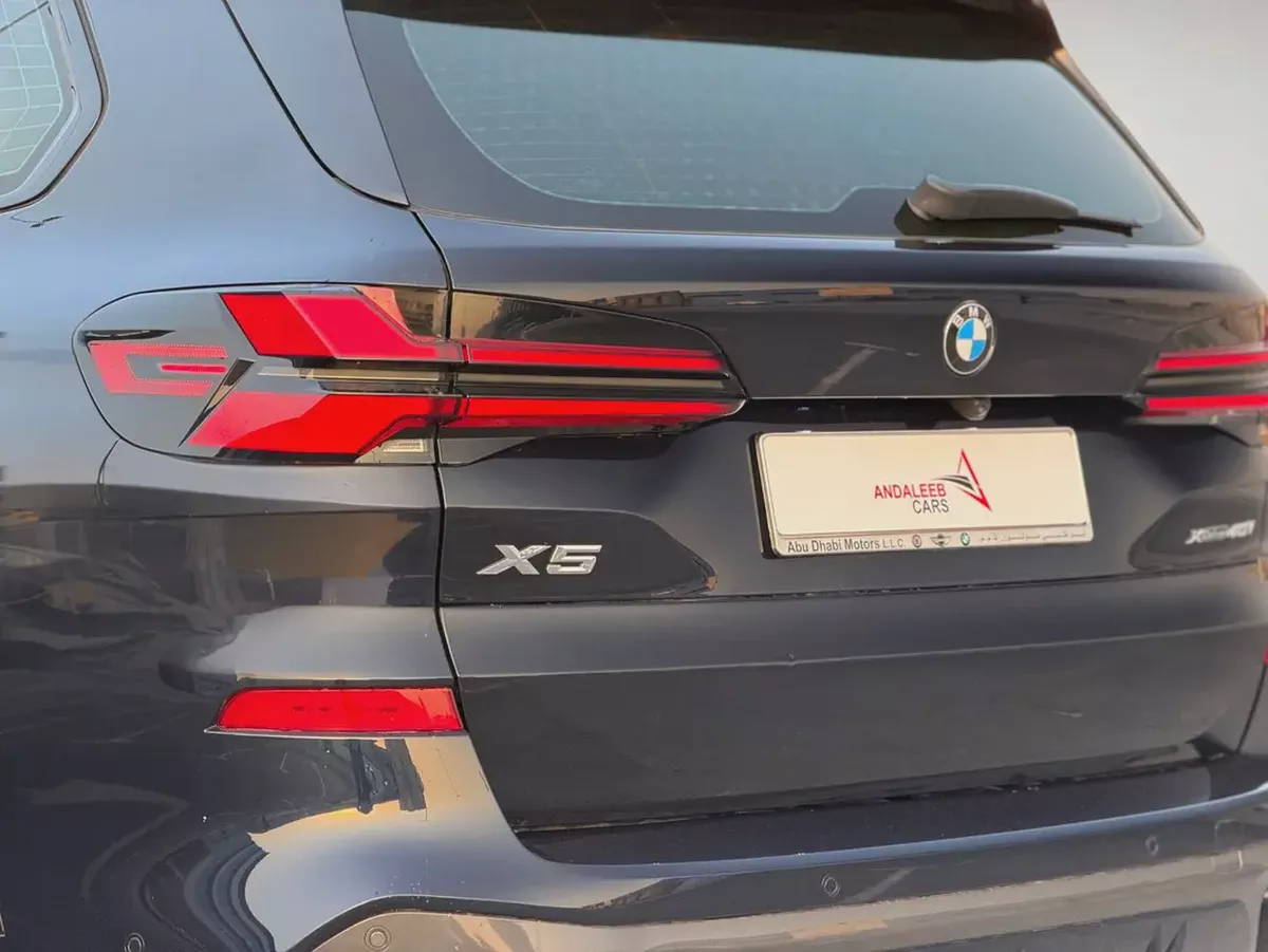 BMW X5 xDRIVE40i M SPORT | GCC | WARRANTY TILL 2030 / 200K KM | FULL SERVICE HISTORY-5-5