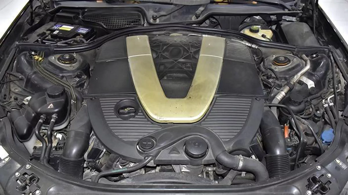 Mercedes Benz S600 AMG V12 ( 2008 Model ) in Black Color Japanese Specs-12-12