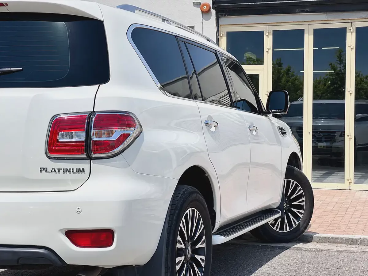 AED 1,740 | NISSAN PATROL | 2017 | SE PLATINUM | 3.5L V6 | GCC SPECS | 0% DOWNPAYMENT-9-9