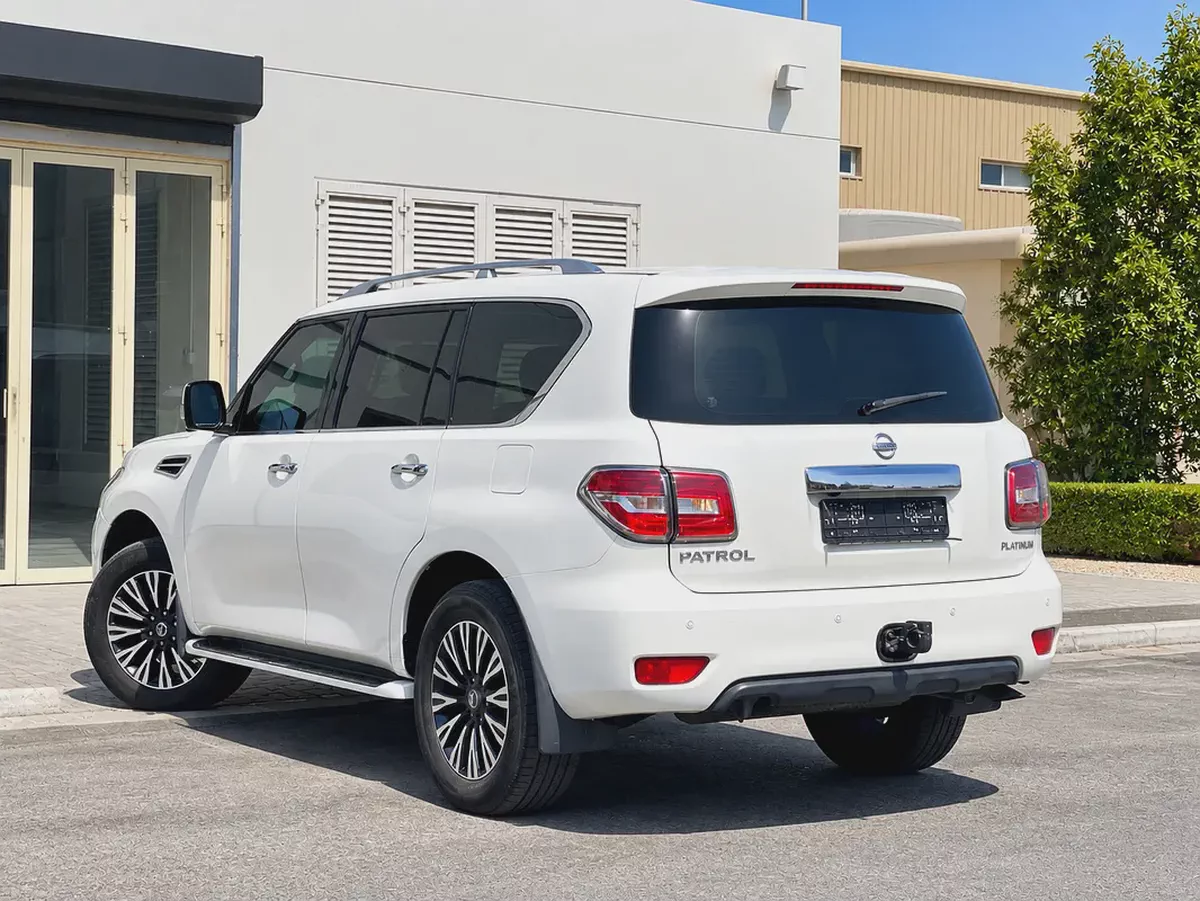 AED 1,740 | NISSAN PATROL | 2017 | SE PLATINUM | 3.5L V6 | GCC SPECS | 0% DOWNPAYMENT-6-6