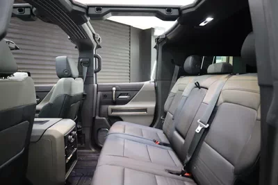 GMC Hummer EV SUV Edition 1-8