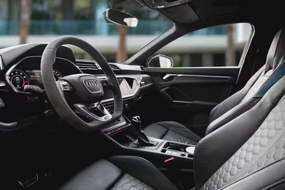 4,426 P.M |  RSQ3 | 0% Downpayment | 2028 Audi Warranty  Service!-8