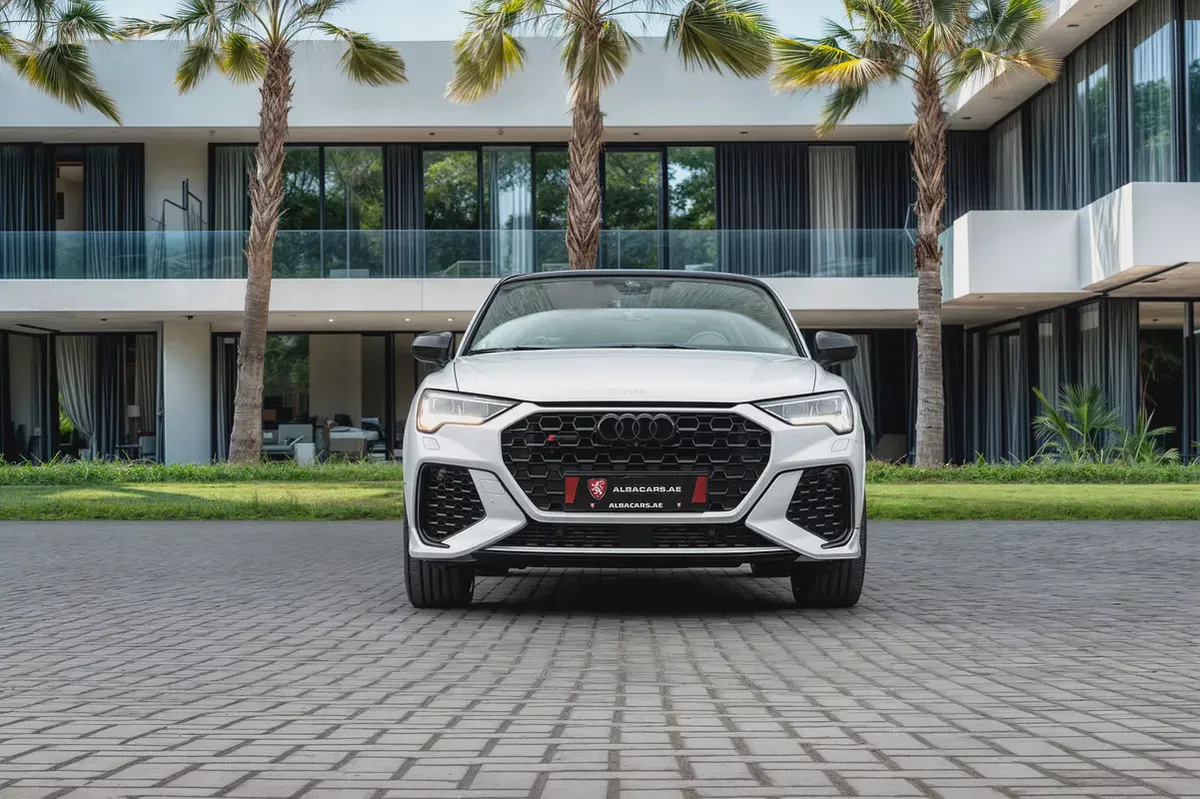 4,426 P.M |  RSQ3 | 0% Downpayment | 2028 Audi Warranty  Service!-3-3