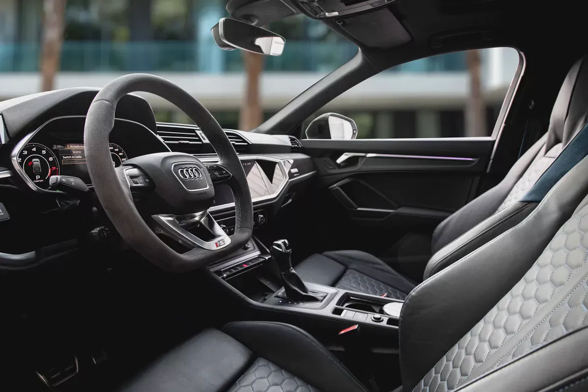 4,426 P.M |  RSQ3 | 0% Downpayment | 2028 Audi Warranty  Service!-8-8