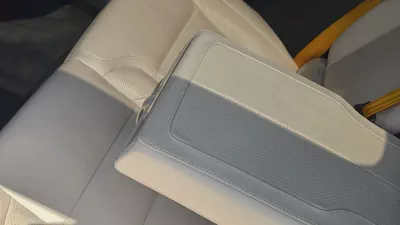 Polestar 3 (Gold)-12