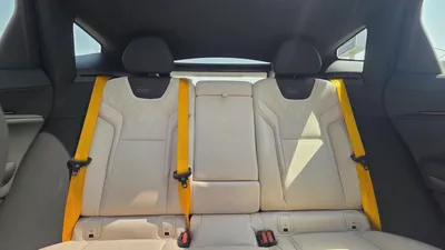 Polestar 3 (Gold)-10