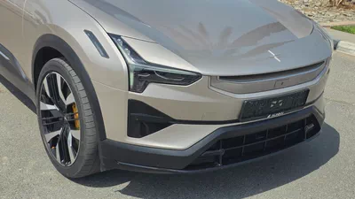 Polestar 3 (Gold)-1