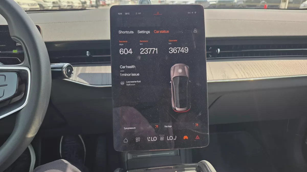 Polestar 3 (Gold)-20-20
