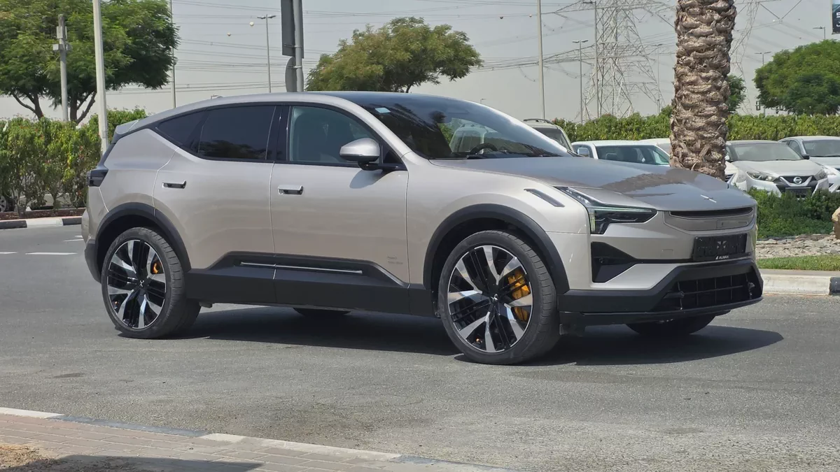 Polestar 3 (Gold)