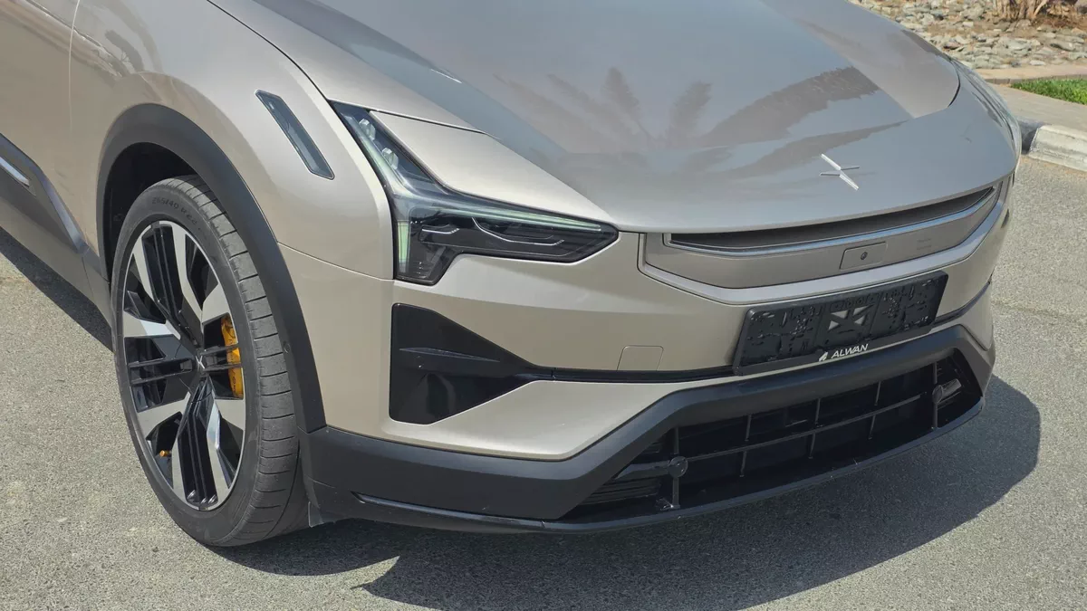 Polestar 3 (Gold)-1-1