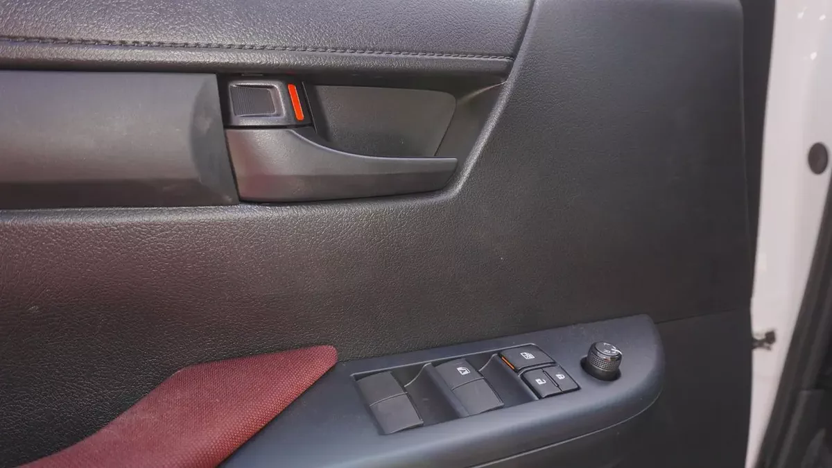 Toyota Hilux 2026 Double Cab GL GCC Specs-12-12