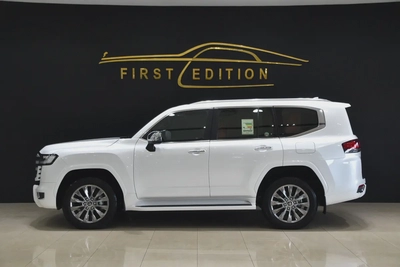Toyota Land Cruiser VXR 2022 GCC Specs l No paint l No accident-2