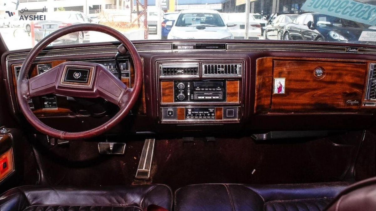 Cadillac Brougham 5.0 L-4-4