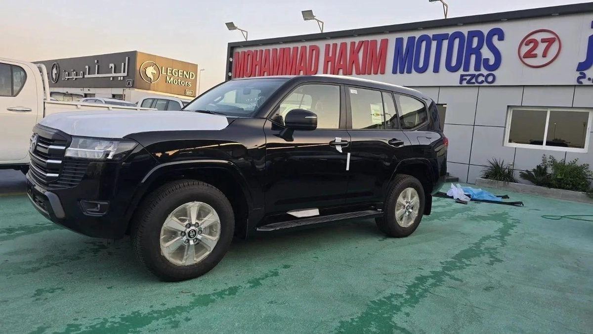 Toyota Land Cruiser GXR 4000 CC 2025 MODEL-3-3