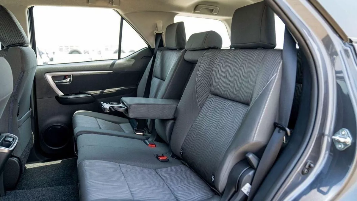 Toyota Fortuner EXR 2.4D AT 4X4 MY2025 – BRONZE-13-0