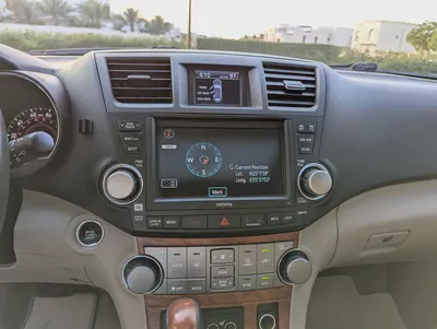 2010 Toyota Highlander Limited | American Specs | Well Maintained Car Full Option With Low KM-14