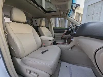 2010 Toyota Highlander Limited | American Specs | Well Maintained Car Full Option With Low KM-7